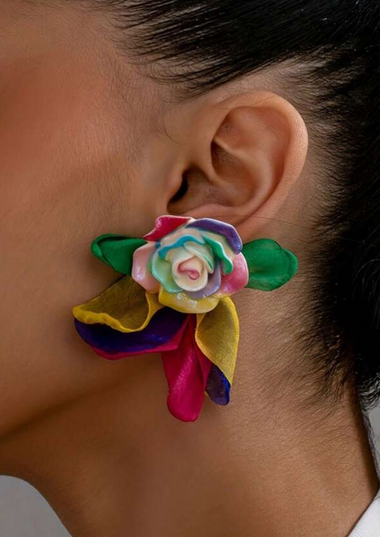 Floral colored stud earring